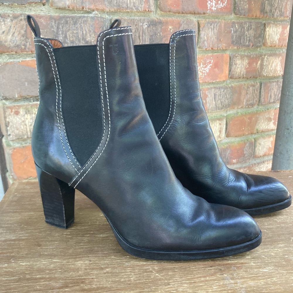Tods Italian Leather Ankle Boot Black Womens Size 7.5 Chelsea Italy